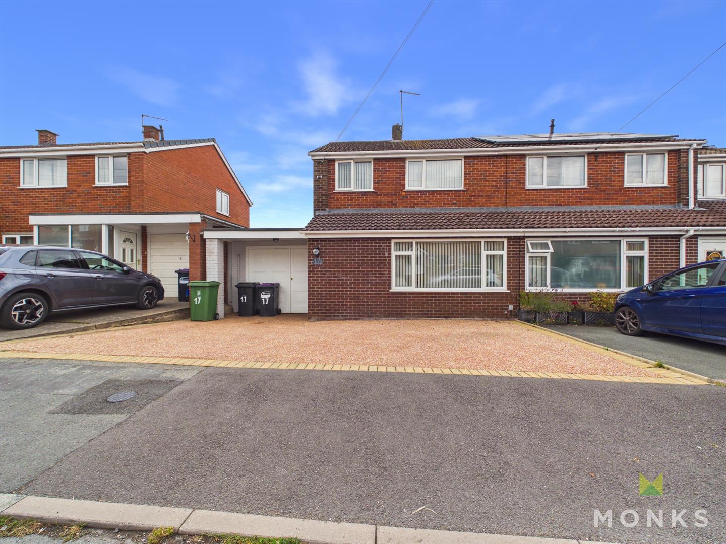 17 Burnell Close, Shrewsbury, SY3 0PW For Sale
